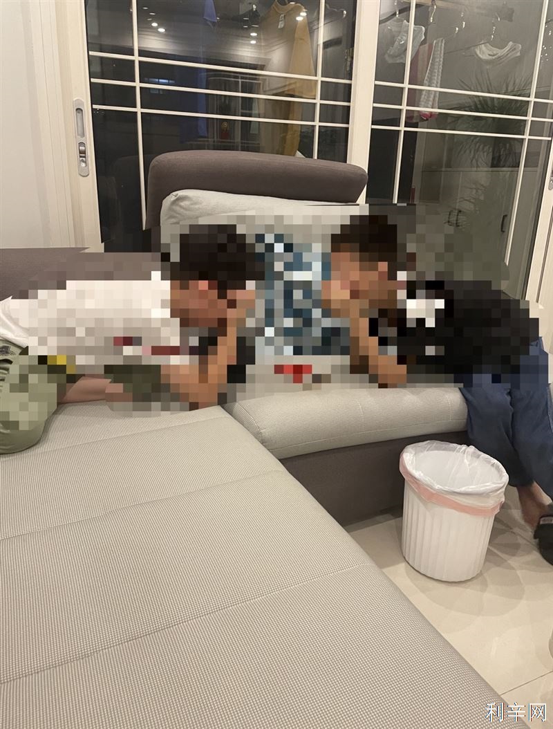 本人有一沙发九成新，质量很好 坐着舒服长2.8米，现出售